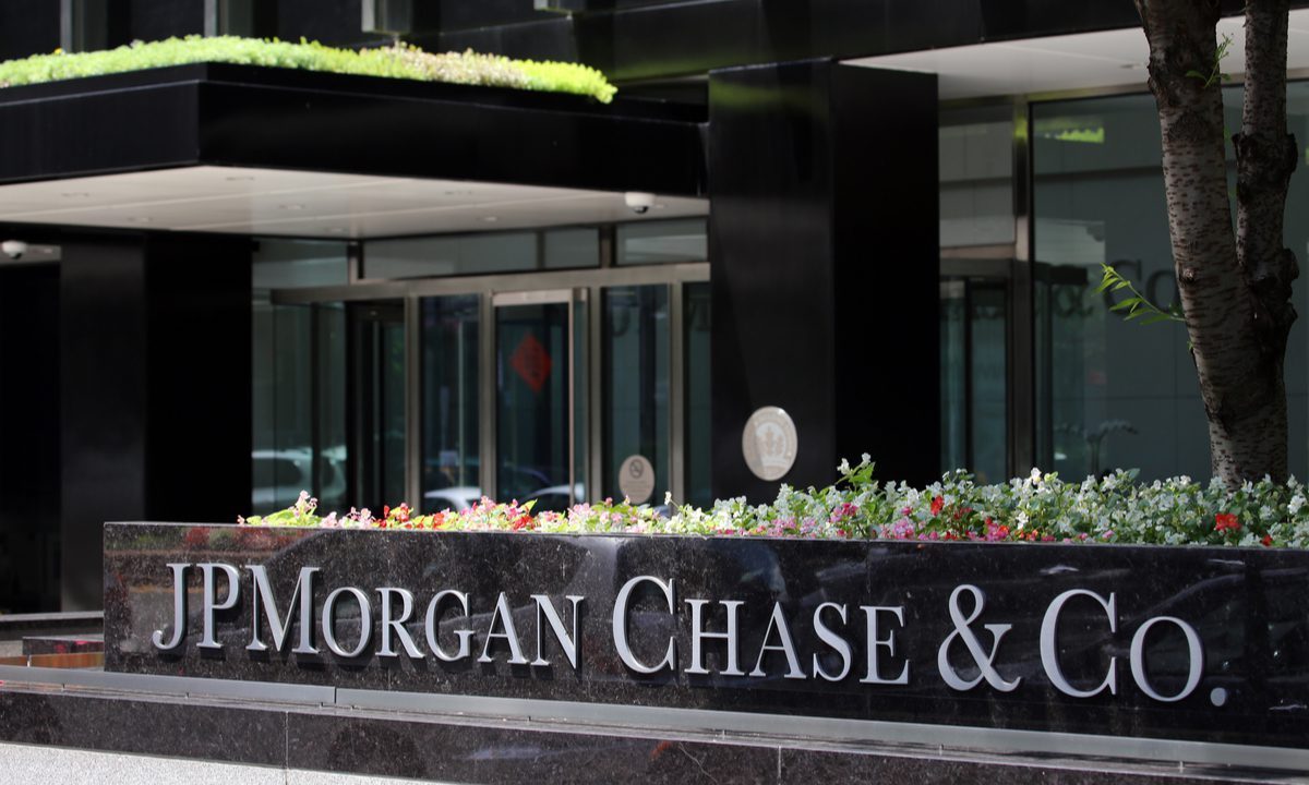 JPMorgan Banks on Savings to Woo German Retail Customers